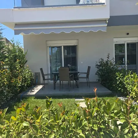 Lejlighed Almond Garden